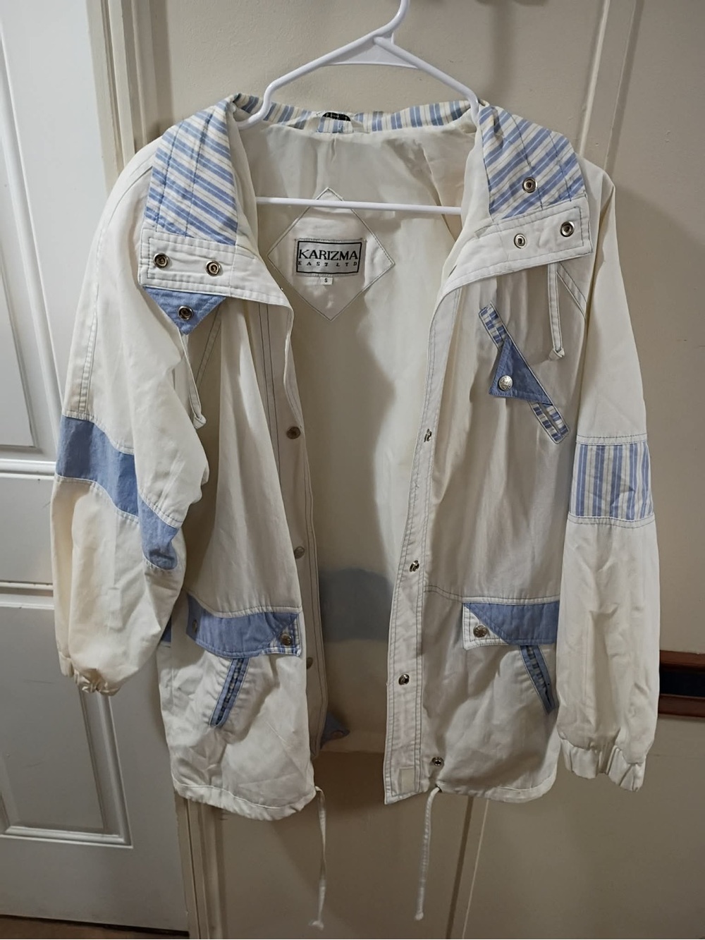 Karizma Women's Cream & Light Blue Bomber Jacket